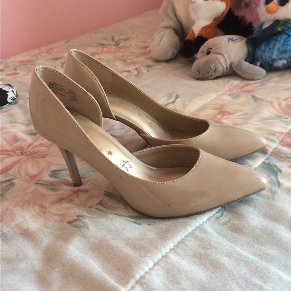 Nude heels